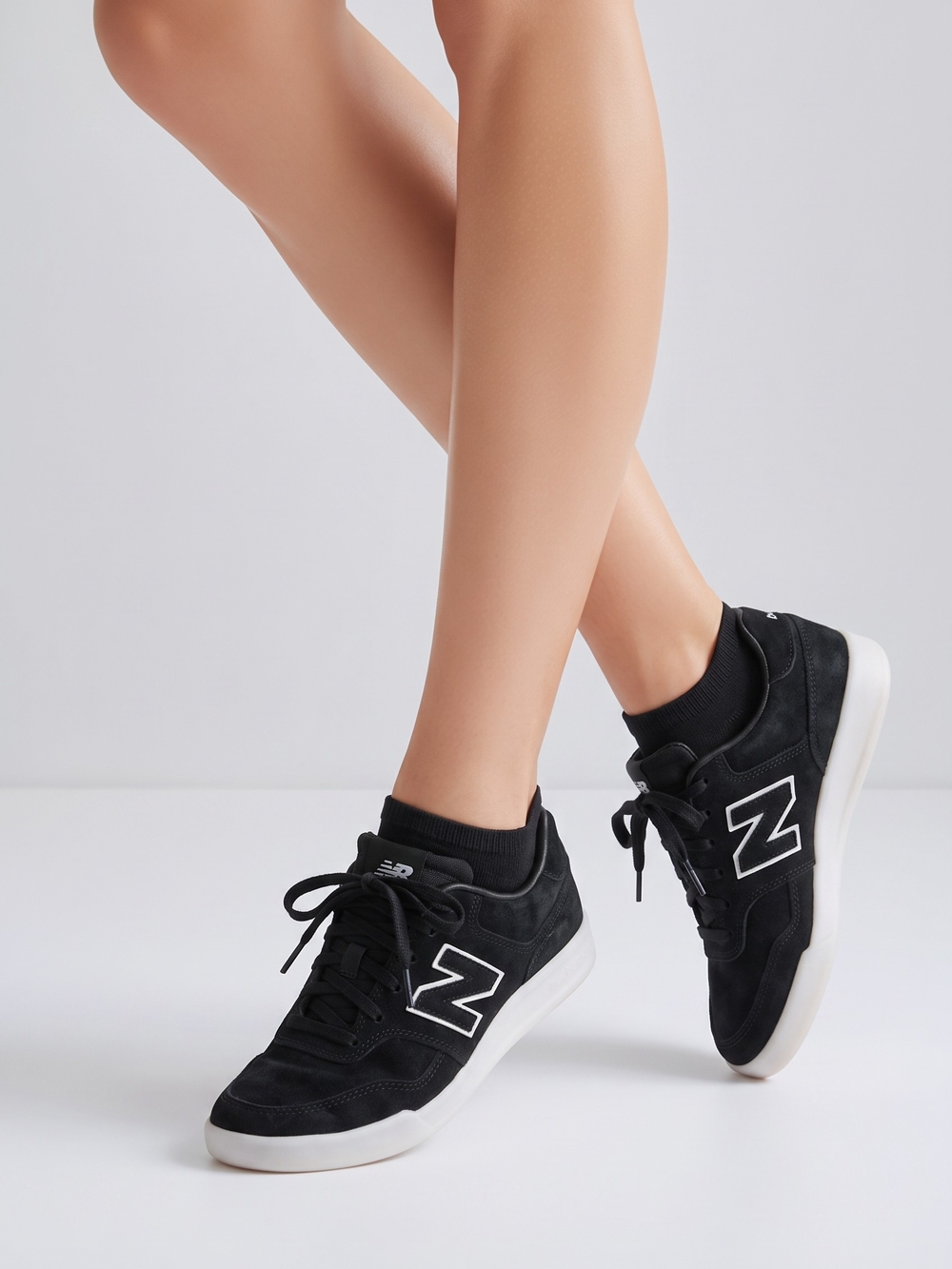 New Balance WRT 300 Lifestyle Court Sneakers Size 9